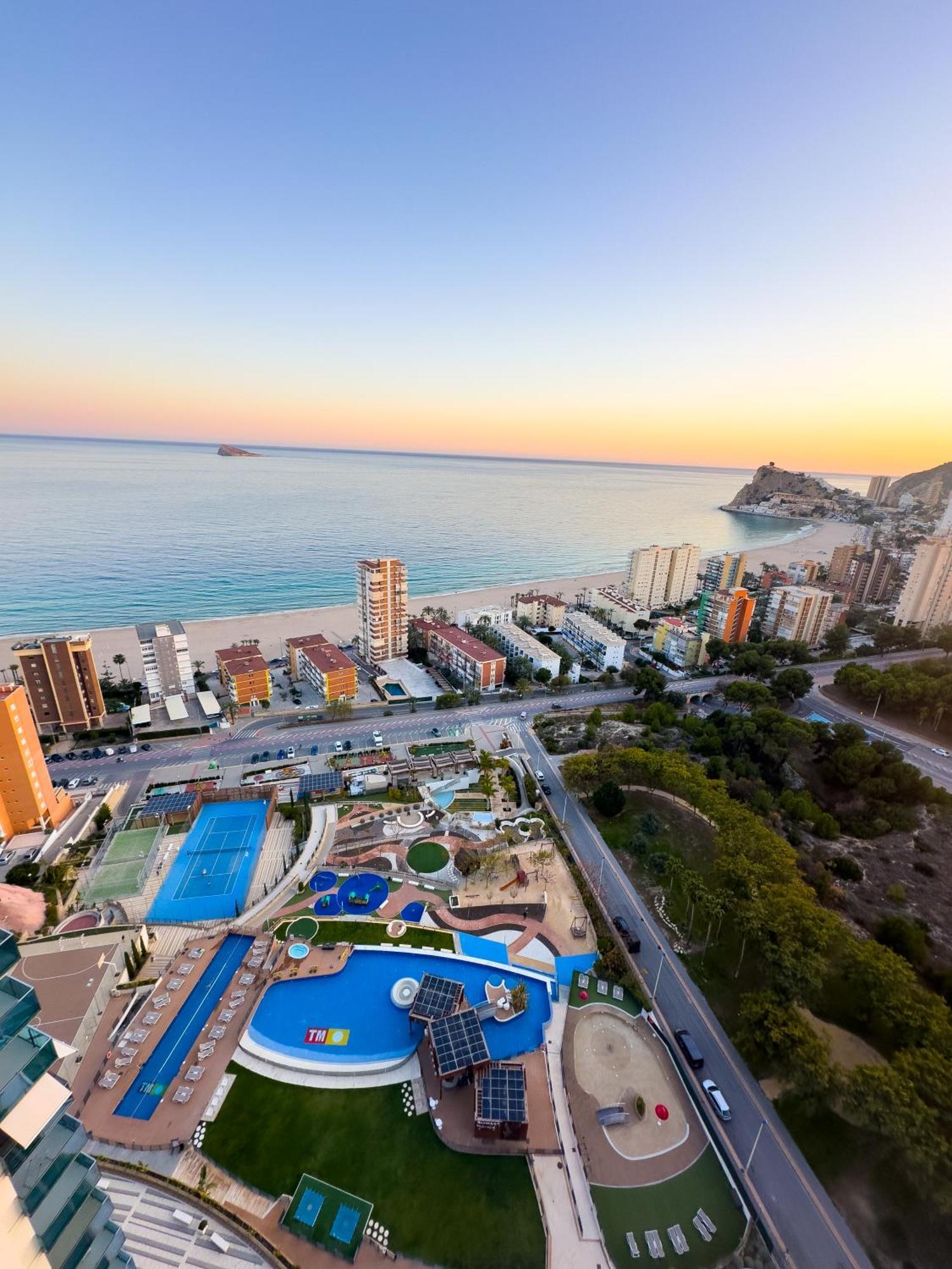 Sunset Drive Septimo Cielo Apartment Benidorm Bagian luar foto